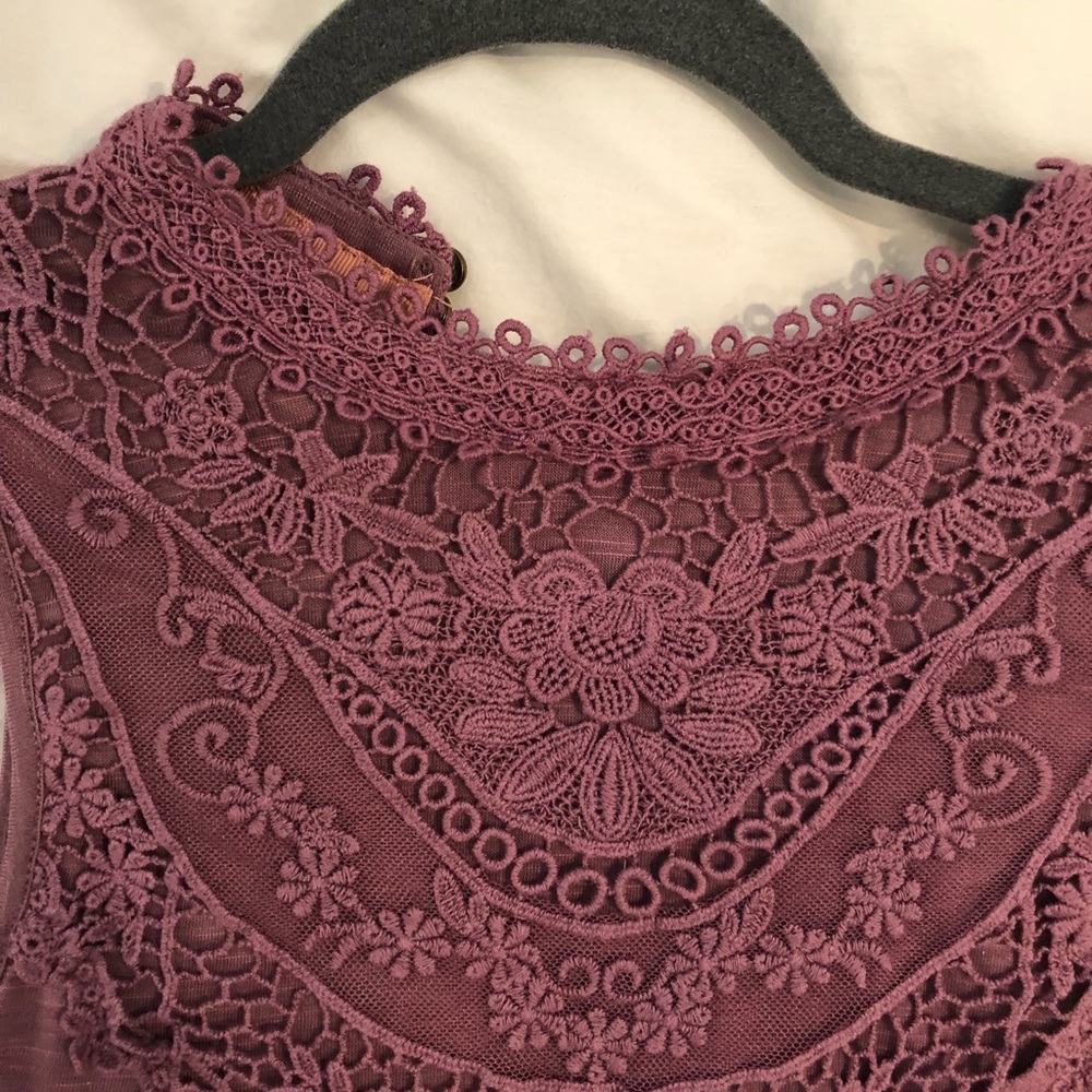 Tank top - Picture 2 of 2